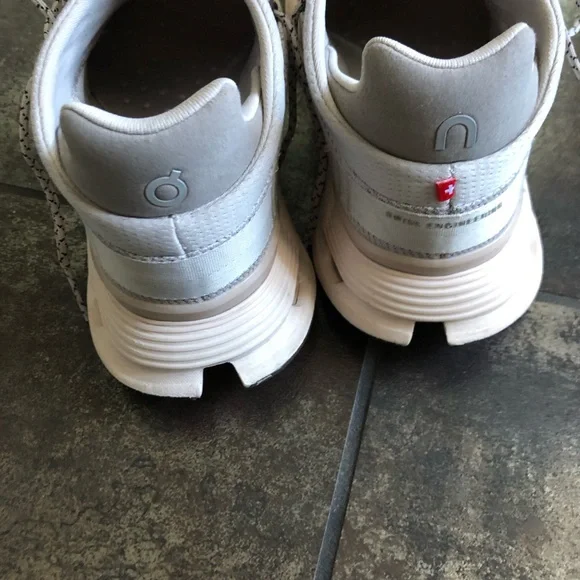 On Running Women's Cloudnova Sneakers - Gray and Soft pink eggshells - Picture 6 of 10